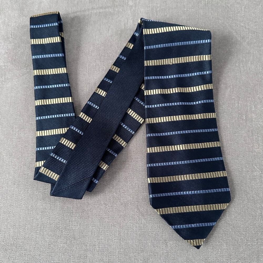 Tommy Hilfiger navy horizontal stripe silk tie